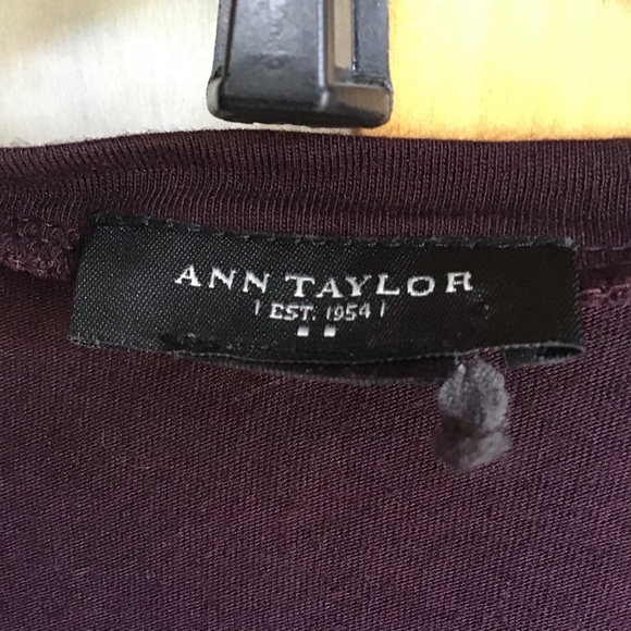 2 for 20$! Ann Taylor Factory dark purple layered tank. - Picture 2 of 3